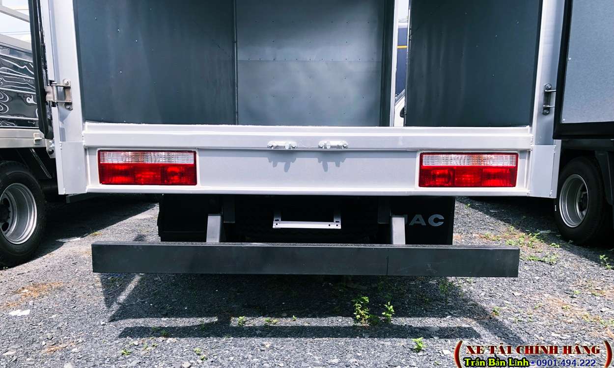 XE TẢI JAC N200S 1.900KG THÙNG KÍN MÁY CUMMINS ĐỜI 2022