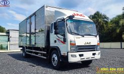 XE TẢI JAC N900S 9 TẤN THÙNG KÍN ĐỜI 2024