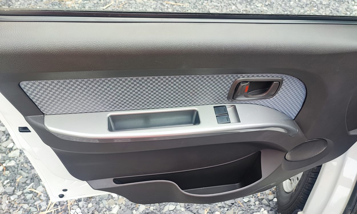 KÍNH CHỈNH ĐIỆN WULING N300P