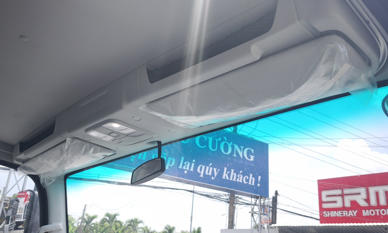 TRẦN XE