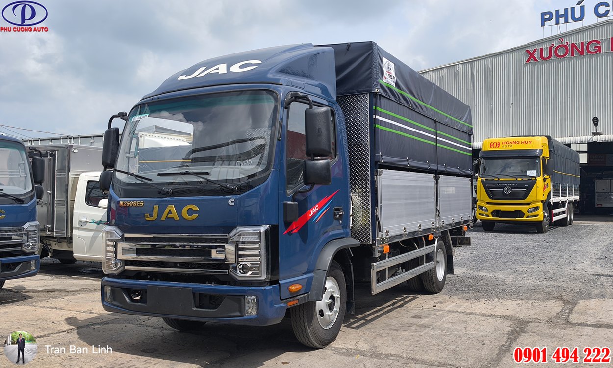 XE TẢI JAC N250S PRO E5 2.495KG THÙNG BẠT BỬNG NHÔM 4M46 KÈO ĐÀ LẠT ĐỜI 2026