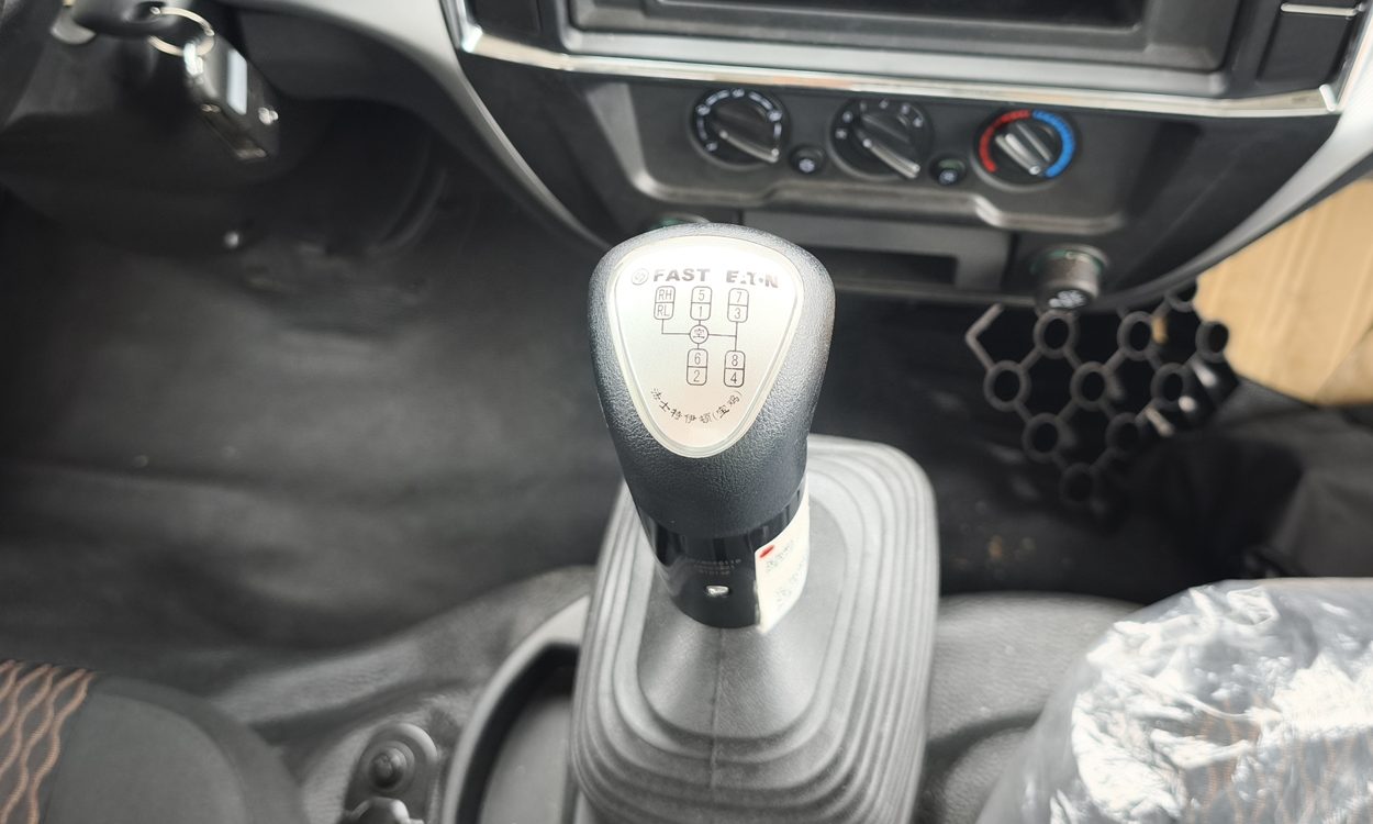 CẦN SỐ XE ĐỒNG VÀNG NS700